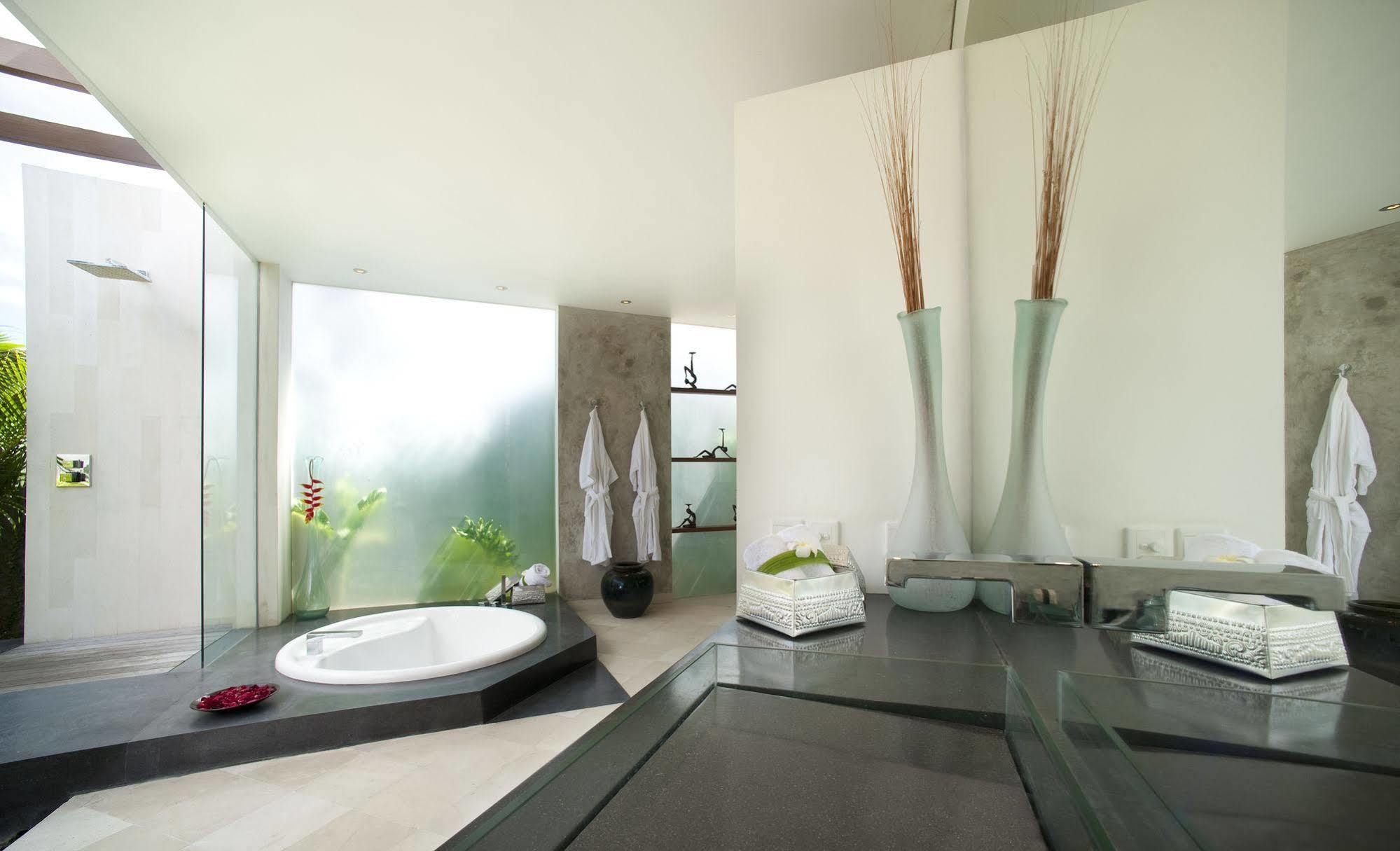 The Layar - Designer Villas And Spa, Chse Certified Семиньяк Экстерьер фото